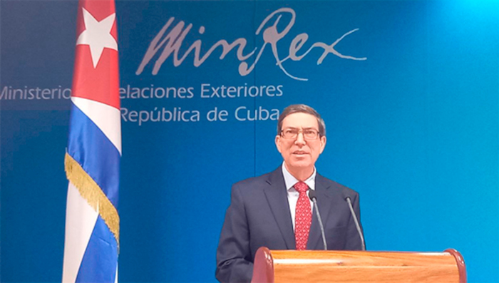 Biden sigue los pasos de Trump respecto a Cuba