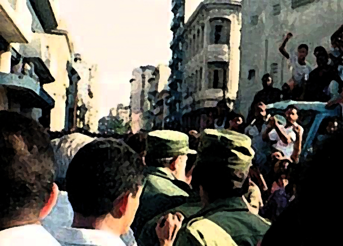 El 5 de agosto de 1994 elementos antisociales iniciaron actos vandálicos contra tiendas, instalaciones estatales, medios de transporte, representantes de la ley y revolucionarios en general, y se presentó el Comandante en Jefe en el centro de los acontecimientos y, como él mismo dijo, ese día fue a recibir la cuota de piedras que le tocaba, pero antes dio la orden terminante a su escolta y fuerzas del Minint y las FAR de no usar armas de fuego. Foto: Tomada de cubaperiodistas.cu Lester D. Mallory y sus fracasos