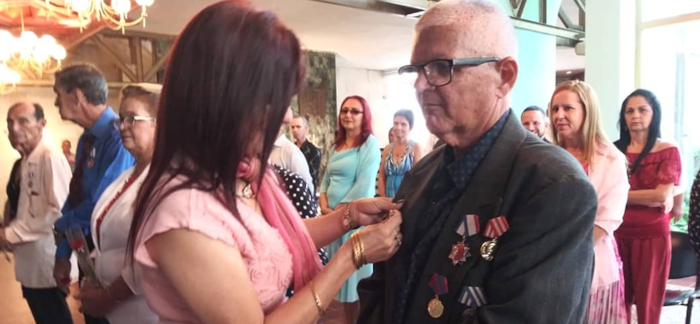 Camagüey distingue a sus mejores educadores
