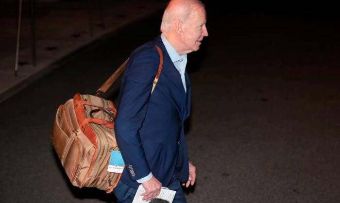 Vacaciona en el Caribe Biden, mientras EEUU sufre frío extremo