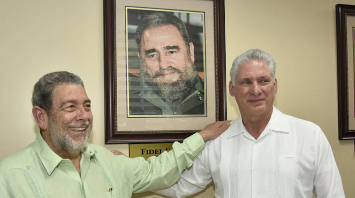 En cada uno de los lugares visitados pudo constatar la vigencia del legado del Comandante en Jefe Fidel Castro Ruz, así como la relación especial que estableció con los hermanos caribeños. Foto: Tomada de acn.cu Concluyó Díaz-Canel visita a Granada y gira por el Caribe