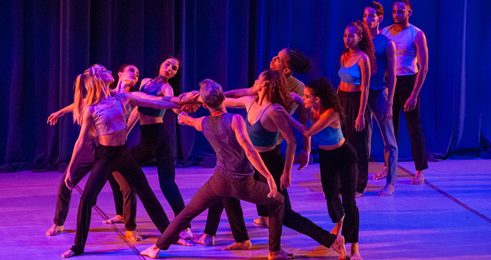 Dos estrenos del Ballet Contemporáneo de Camagüey