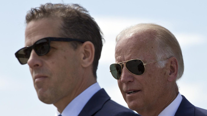 Hijo de Biden vinculado con biolaboratorios en Ucrania