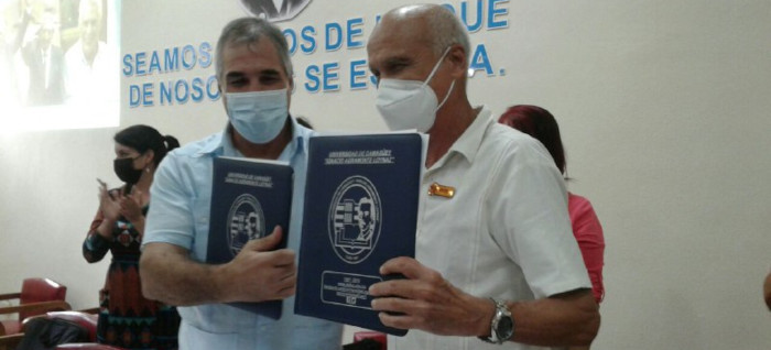 BioCubaFarma y Universidad de Camagüey firman convenio de colaboración