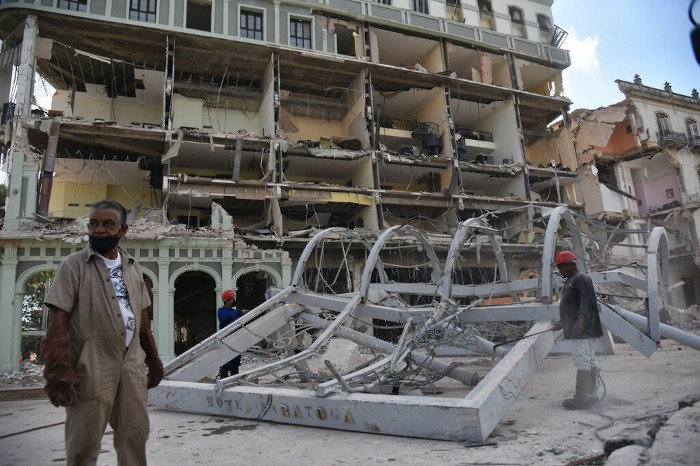 Explosión en el hotel Saratoga (+Fotos y Videos) 