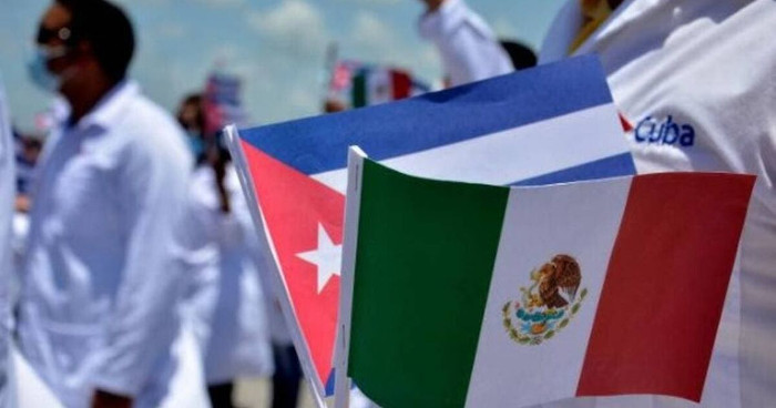 Foto: Tomada de prensa-latina.cu Hacia México otros 84 médicos cubanos