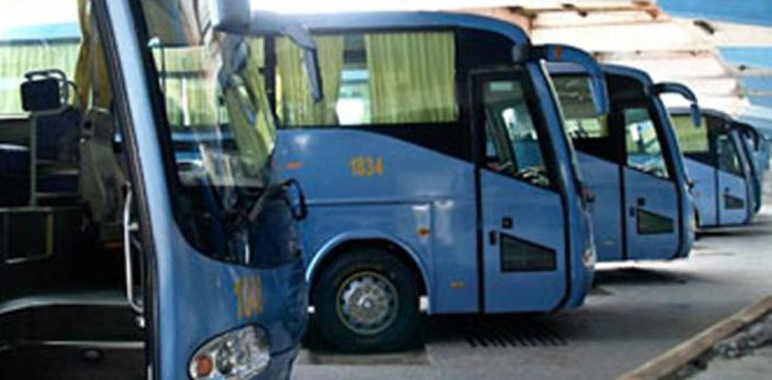 Suspenden servicios de transporte