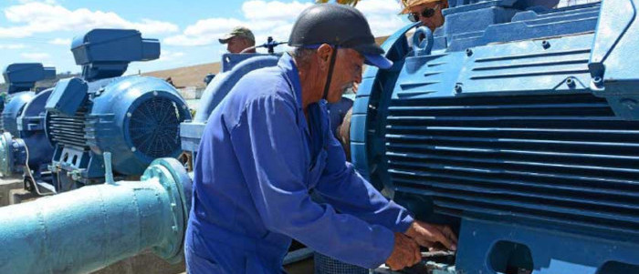 Inversiones para mayor bombeo de agua en Camagüey