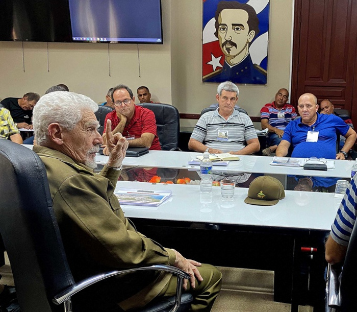 Mejoras de condiciones de vida y trabajo, salarios altos… no riñen con más resultados económicos