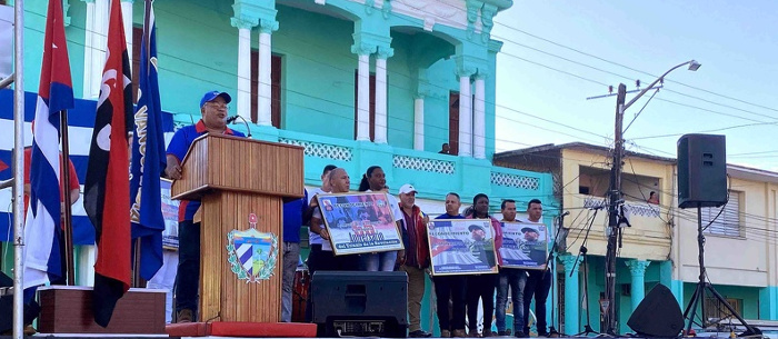 Conmemoran en Camagüey aniversario 65 del triunfo revolucionario