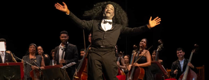 Kike Quiñones: el choteo criollo y la música de concierto