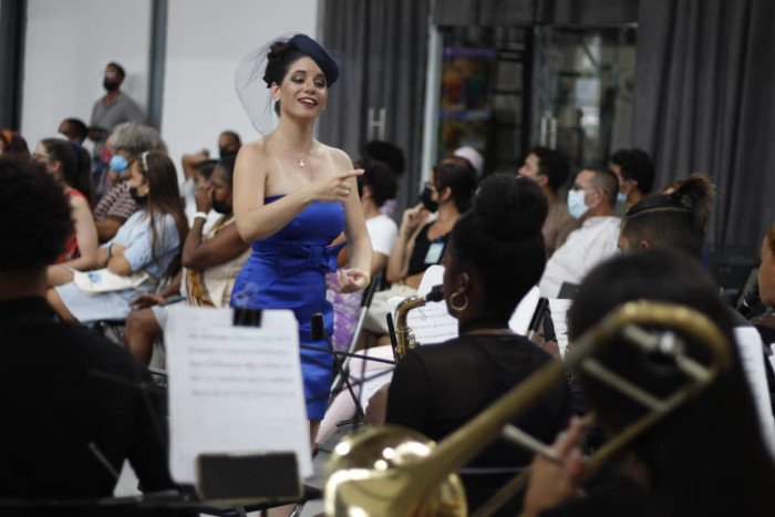 Daya Aceituno en Camagüey: ¡Ay qué alboroto!