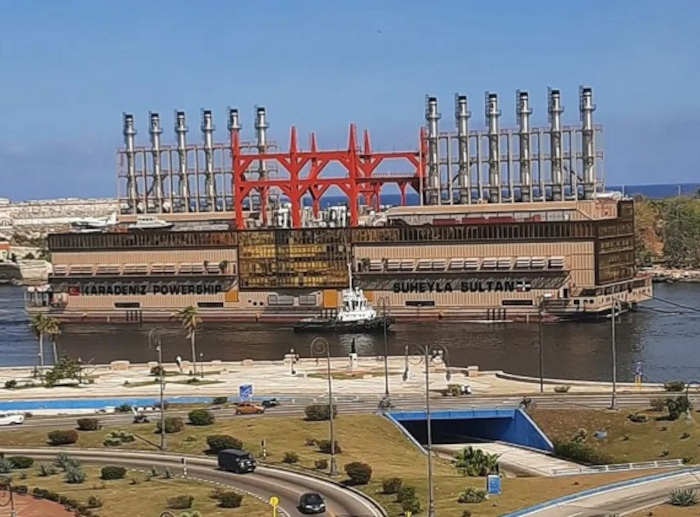 Nueva central flotante de 240 MW en la bahía de La Habana 