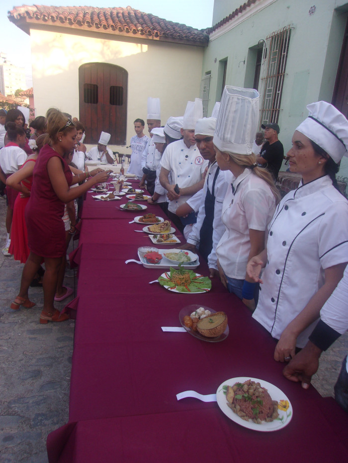 La plaza del Carmen volvió a concentrar platos deliciosos