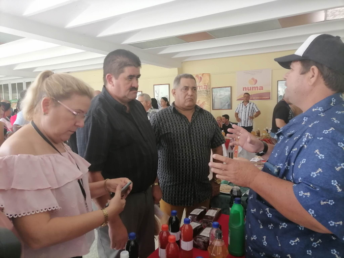 Sesionó en Camagüey taller nacional del MINAL