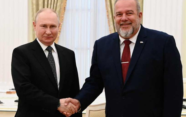 Putin asegura compromiso con Cuba para superar el bloqueo