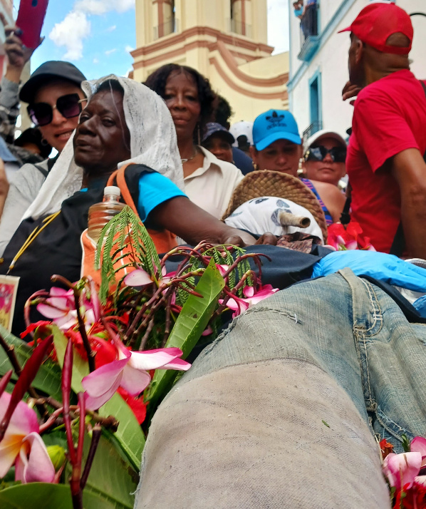 Revivir la tradición, San Pedro de vuelta al fuego
