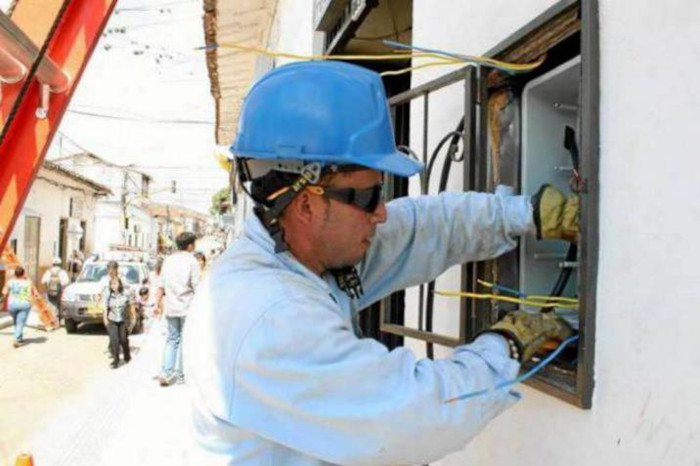 Empresa Eléctrica establece medidas ante inundaciones 