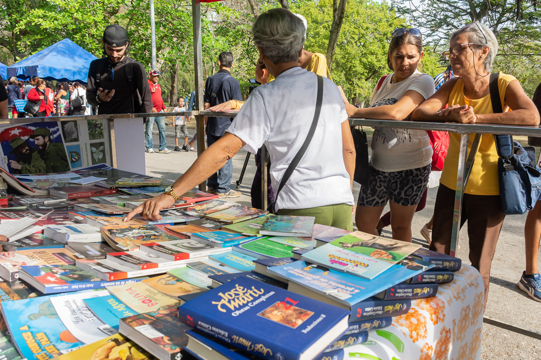 A pesar de la deprimida impresión de textos, la Feria en Camagüey sostuvo una oferta variada y de calidad.