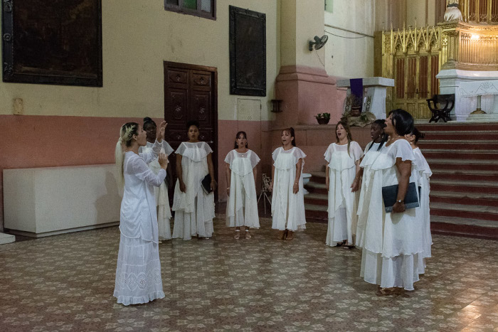 Otras voces, otro coro