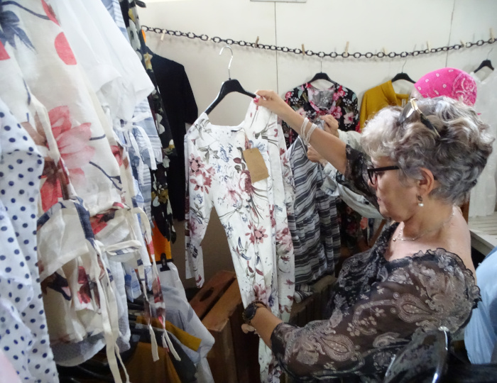 Feria de artesanía incluye creadores foráneos