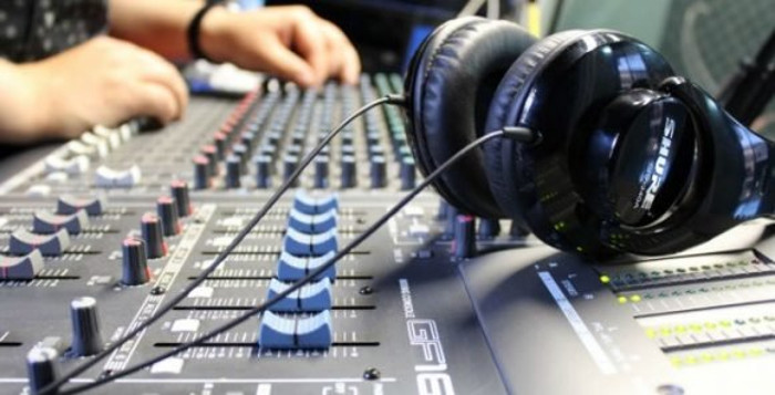 Inserción de la radio en plataformas online