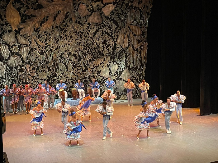 Olorum para la Diva de la Canción Folklórica Bertha Armiñan (+Fotos)