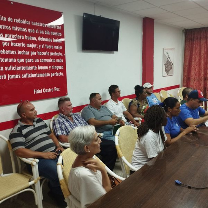 Evalúan labor del Ministerio de Industrias en Camagüey