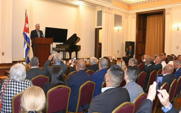 Foto: Tomada de cubaminrex.cu Intercambia Díaz-Canel con cubanos residentes en EE. UU.