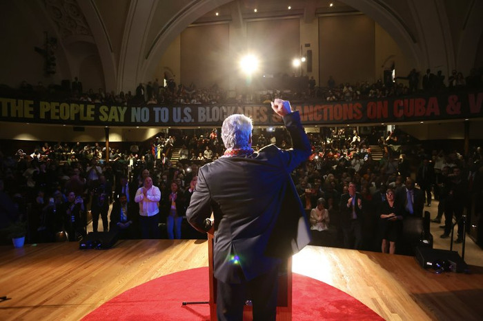 Foto: Tomada de presidencia.gob.cu Cuba abraza al pueblo de EEUU y a los del mundo entero