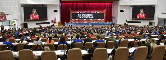 Díaz-Canel encabeza clausura del congreso de jóvenes comunistas