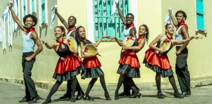 En París estudiantes camagüeyanos de la Enseñanza Artística 