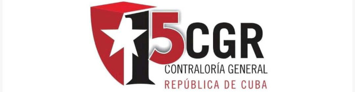 Condecoran con diferentes reconocimientos a trabajadores de la Contraloría