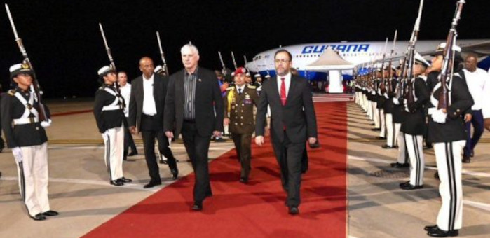 Díaz-Canel en Venezuela para Cumbre del ALBA-TCP
