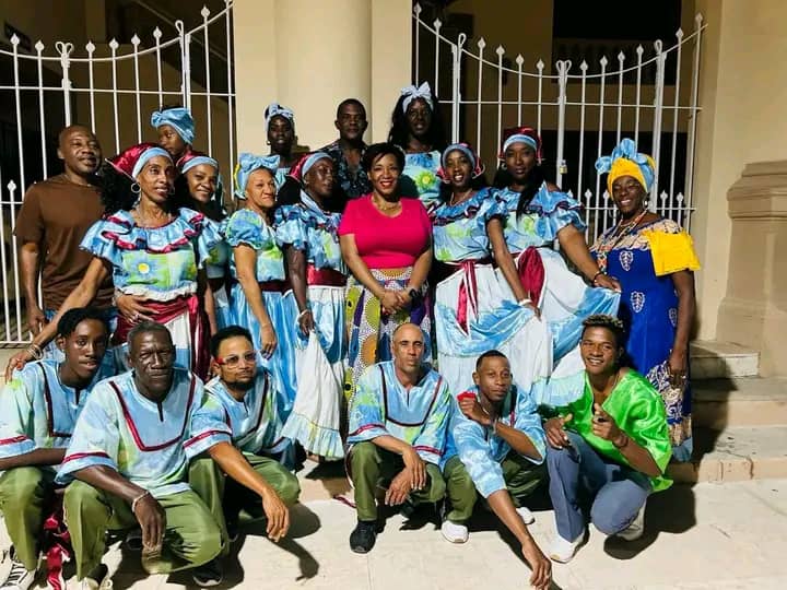 Bonito Patuá con la Embajadora de Haití en Cuba, Sra Regine Lamour, el 3 de marzo de 2024, Teatro Principal de Camagüey.