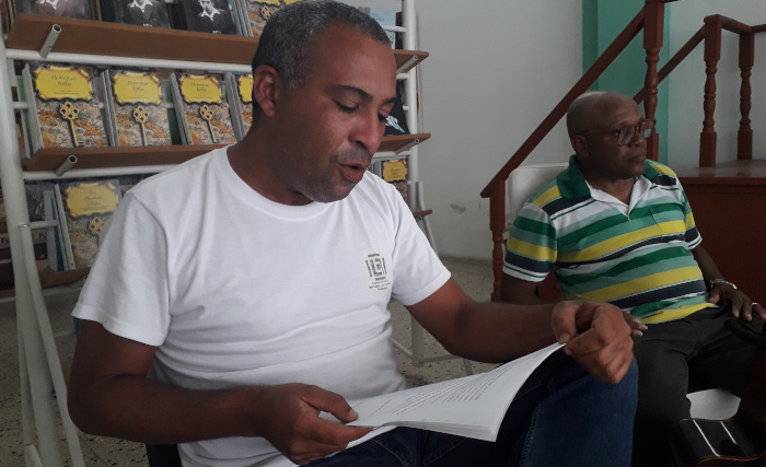 Maikel Sardaña: el escritor y la fábula