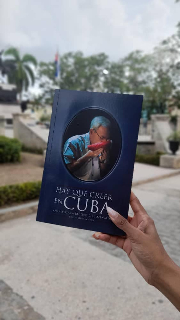 Al presentar Hay que creer en Cuba (Ediciones Boloña, 2023), su libro de entrevistas a Eusebio Leal, Magda Resik enfatizó: “Nos enseñó que la espiritualidad de una nación está atesorada en el corazón de cada uno de sus hombres y mujeres (...) Para sostener la independencia patria que se creó, debemos creernos que somos capaces aunque no llevemos los nombres de esos grandes hombres de la historia”.