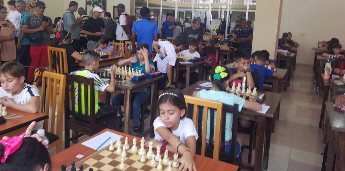 Domina Camagüey torneo nacional de ajedrez El niño de la bota