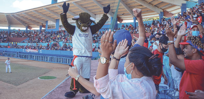 Toros no ceden 