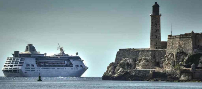Anulan fallo contra líneas de crucero