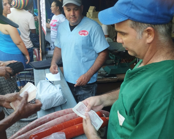 Amplían sus servicios unidades gastronómicas