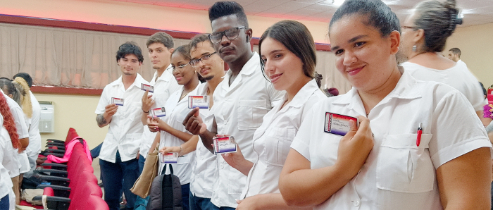 Entregan en Camagüey distinción Siempre Joven