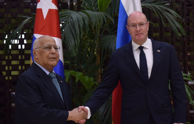 Ricardo Cabrisas recibe a vicepresidente del gobierno ruso 