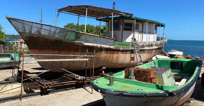 Por devolver utilidad a un barco pesquero 