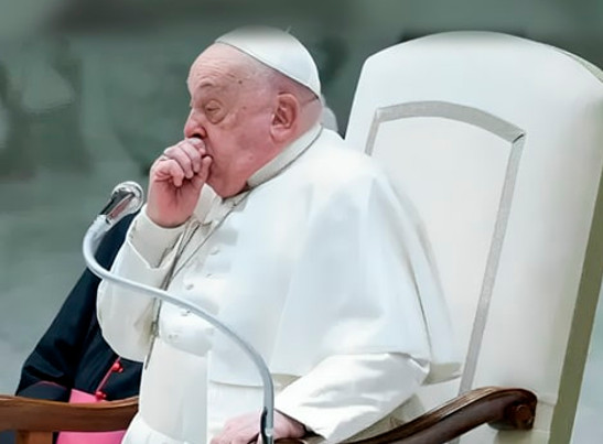 Papa Francisco sufre repentino agravamiento del cuadro respiratorio