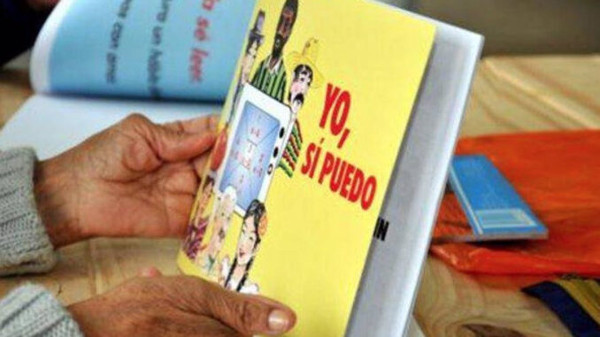 Colombia con interés en aplicar programa de alfabetización cubano