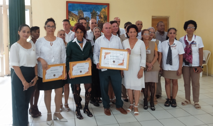 Bancarios de Camagüey celebraron