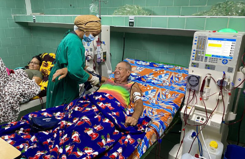 Fotos: Rodolfo Blanco Cué/ ACN  Servicio vital de Nefrología, a pesar de déficit de insumos