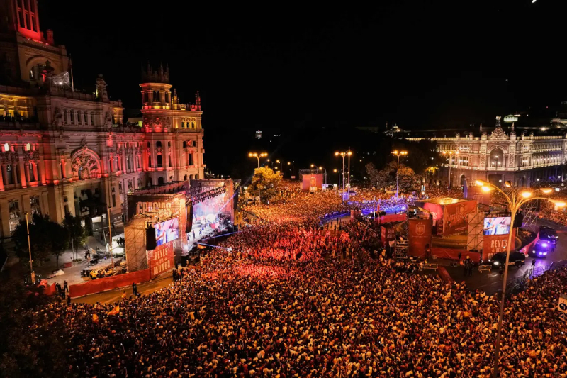 España campeón mundial, Madrid de fiesta