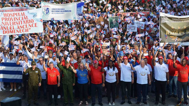 Camagüeyanos ratifican apoyo a Raúl Castro